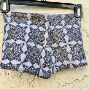 NWT Noujica Neck Warmer